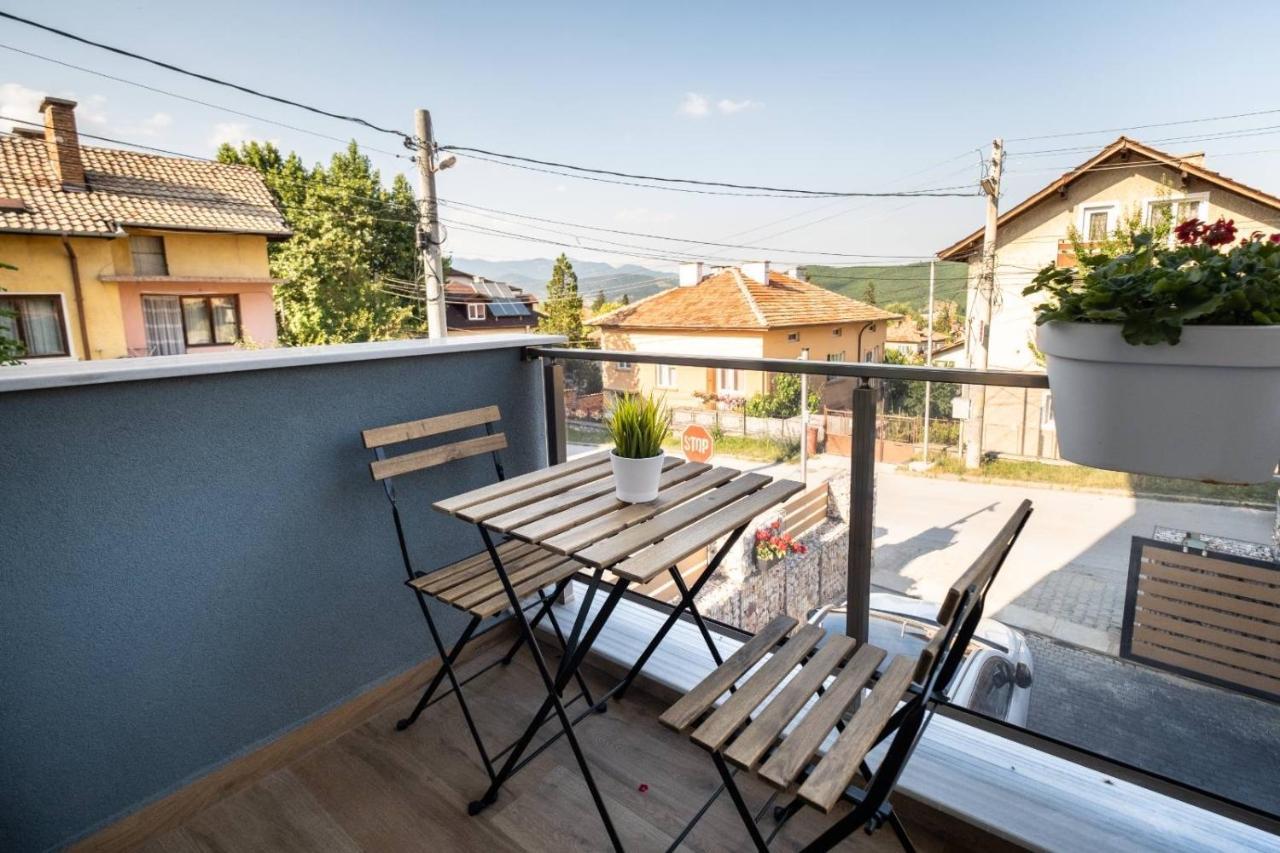 Thehouse - Apartment Kamenitza Welingrad Exterior foto